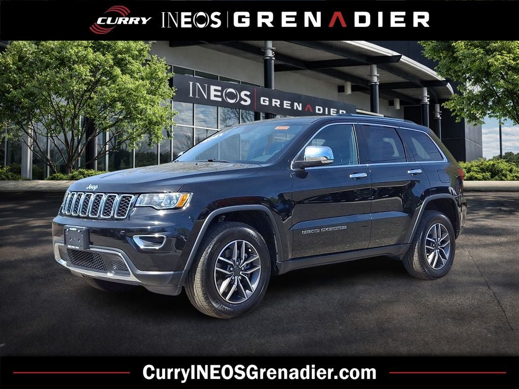 2021 Jeep Grand Cherokee Limited in Diamond Black Crystal Pearlcoat — front three-quarter view